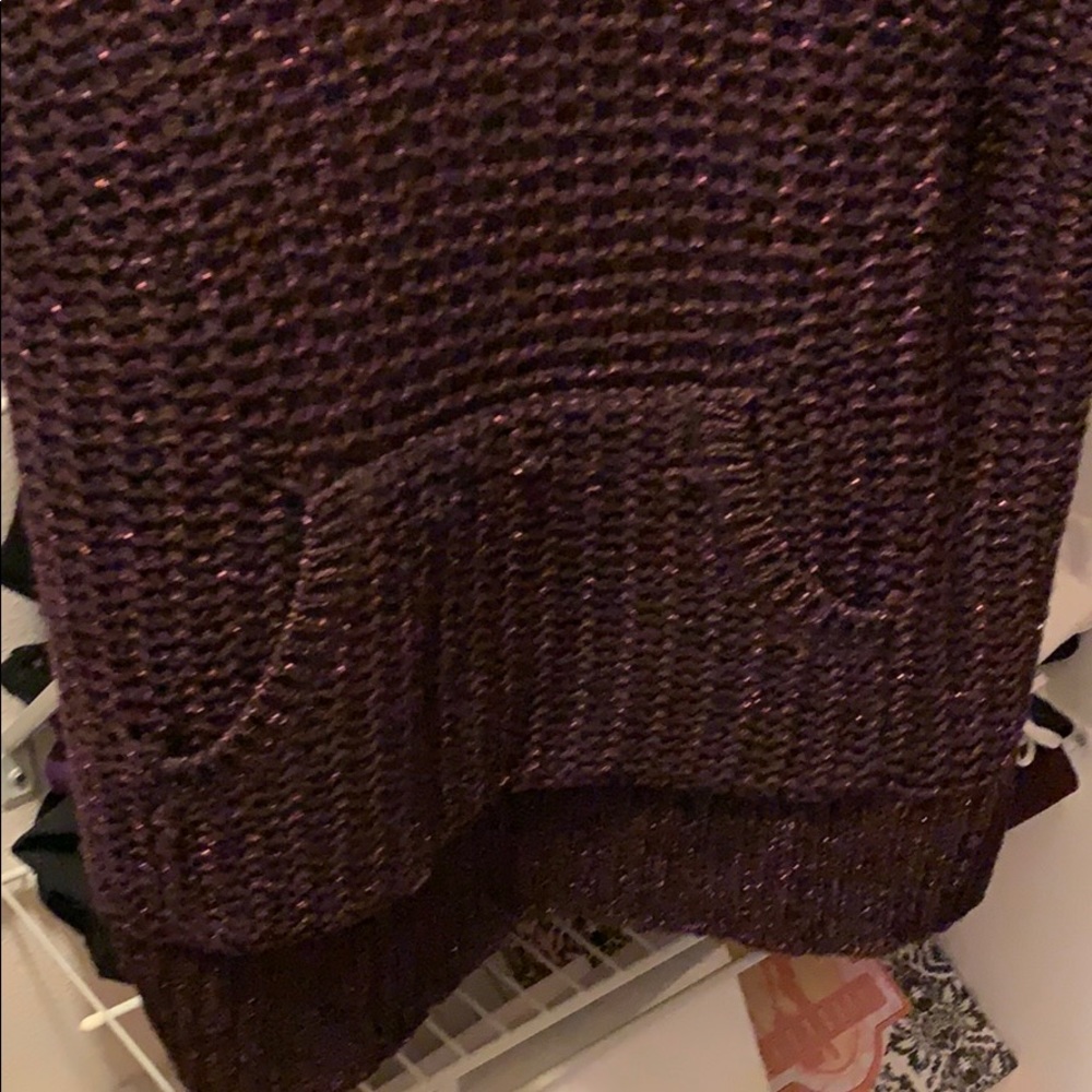 Sweater - Picture 4 of 7